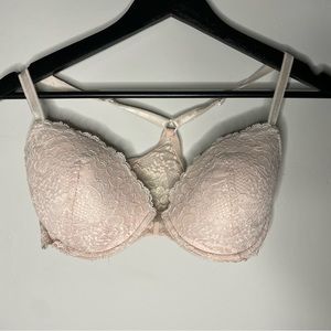 VS Dream Angles Demi